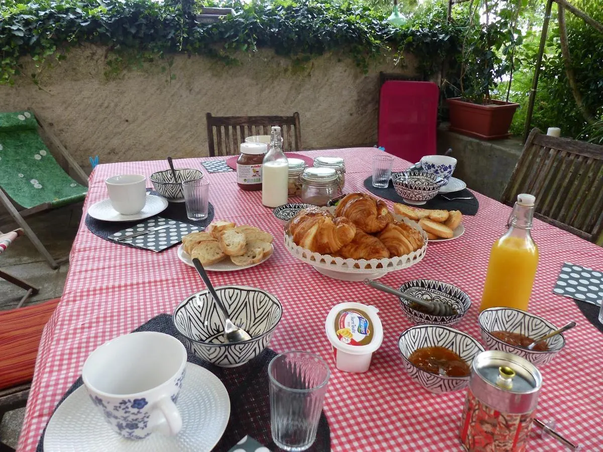 Montdragon Plume Et Pinceau B&B