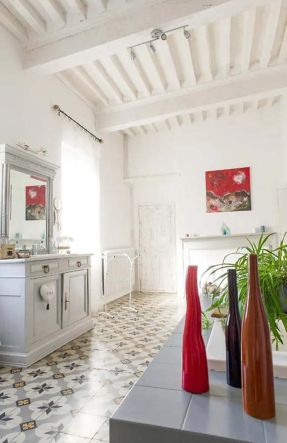 Bed and Breakfast Plume Et Pinceau Montdragon 0*,  Франция